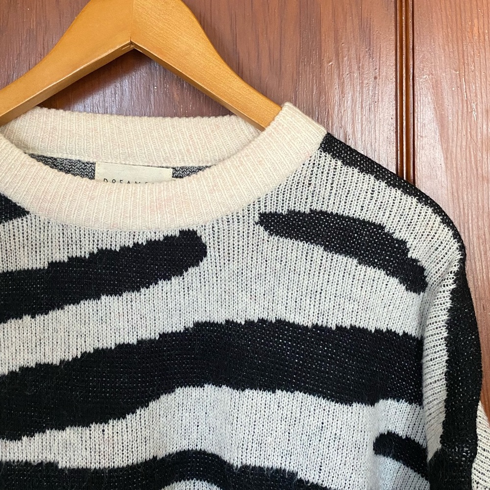 SOLD - Picture 6 of 9